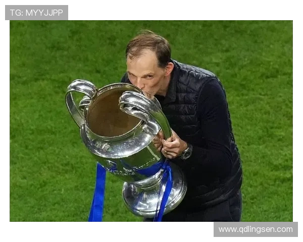 图赫尔或将执掌曼联滕哈赫下课倒计时已开启三冠教头接班在即